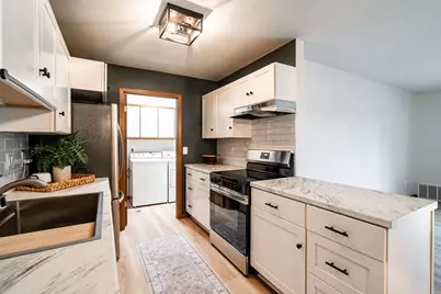6507  Spring St #102, Racine, WI 53406 - Photo 10
