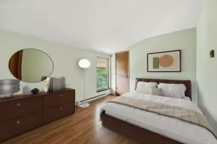 8751 W Oklahoma Ave, Milwaukee, WI 53227 - Photo 18