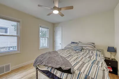 1120 S 86th St, West Allis, WI 53214 - Photo 10