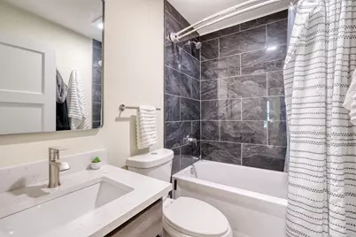 1120 S 86th St, West Allis, WI 53214 - Photo 8