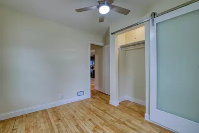 1120 S 86th St, West Allis, WI 53214 - Photo 12