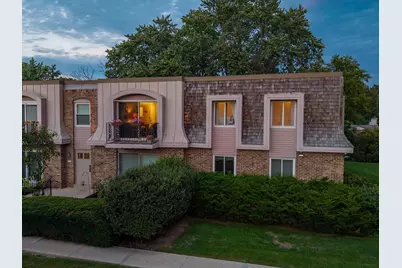 7530 N Port Washington Rd, Fox Point, WI 53217 - Photo 28