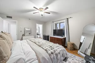 7530 N Port Washington Rd, Fox Point, WI 53217 - Photo 16