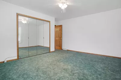 229  Bittersweet Dr, West Bend, WI 53095 - Photo 12