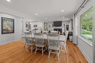 853 Van Slyke Dr, Fontana, WI 53125 - Photo 10