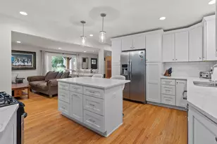 853 Van Slyke Dr, Fontana, WI 53125 - Photo 20