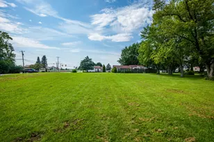 12130 Spring St, Racine, WI 53177 - Photo 44