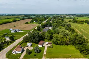 12130 Spring St, Racine, WI 53177 - Photo 40