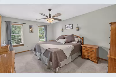 302  Margaret Ct, Burlington, WI 53105 - Photo 18