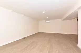 9030 W Helena Ct, Milwaukee, WI 53224 - Photo 14