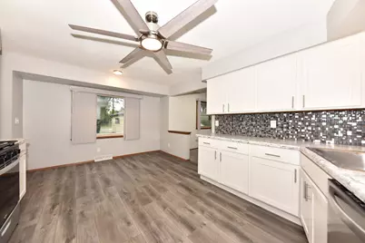9030 W Helena Ct, Milwaukee, WI 53224 - Photo 6