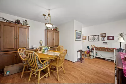 3635 N Tucker Pl #206, Milwaukee, WI 53222 - Photo 8