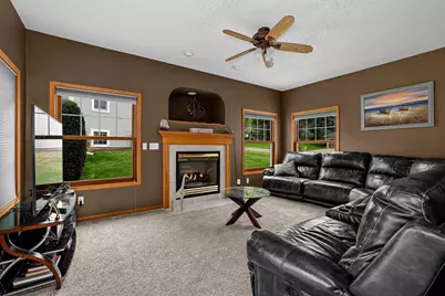 100  Calla Ct, Onalaska, WI 54650 - Photo 14