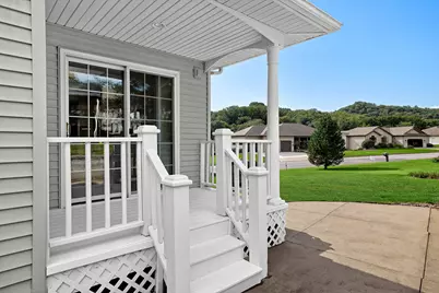 100  Calla Ct, Onalaska, WI 54650 - Photo 30