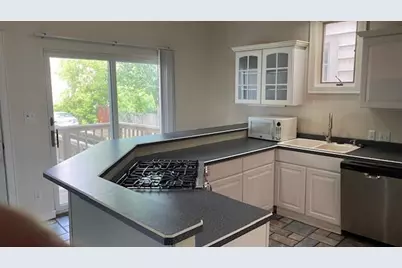 1501 N Cass St, Milwaukee, WI 53202 - Photo 14