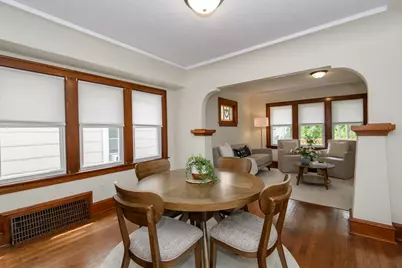 3226 N Newhall St, Milwaukee, WI 53211 - Photo 8
