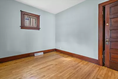 506 W College Ave, Waukesha, WI 53186 - Photo 6