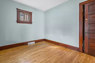506 W College Ave, Waukesha, WI 53186 - Photo 6