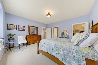 695 W Dekora St #D, Saukville, WI 53080 - Photo 12