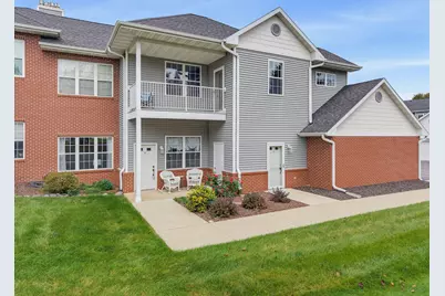 695 W Dekora St #D, Saukville, WI 53080 - Photo 28