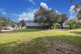 648 Hollybrook Ln, Saukville, WI 53080 - Photo 32