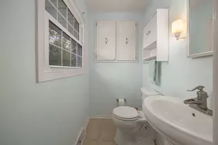 648 Hollybrook Ln, Saukville, WI 53080 - Photo 20