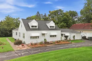 1500 S Calhoun Rd, New Berlin, WI 53151 - Photo 2