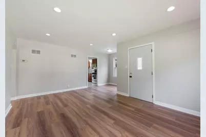 4366 N 67th St, Milwaukee, WI 53216 - Photo 4