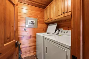 9060 Wandering Spring Ct, Gibraltar, WI 54212 - Photo 14