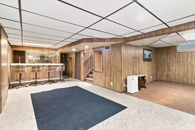 2062  Shoop St, Racine, WI 53404 - Photo 14