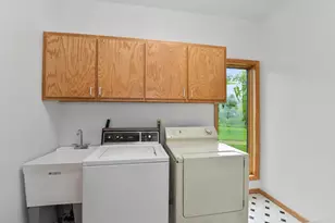 W253S11030 Hunters Ct, Vernon, WI 53149 - Photo 28