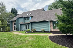 W253S11030 Hunters Ct, Vernon, WI 53149 - Photo 1
