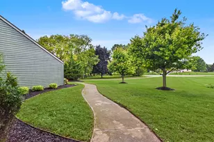 W253S11030 Hunters Ct, Vernon, WI 53149 - Photo 54