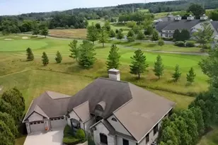 833 Clover Ct, Sheboygan Falls, WI 53085 - Photo 2