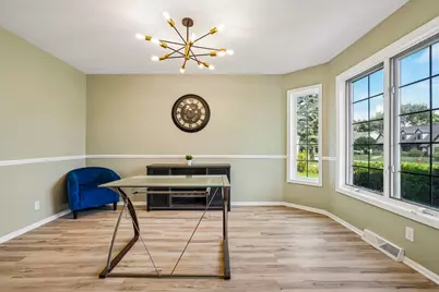 4035 S Avon Dr, New Berlin, WI 53151 - Photo 6