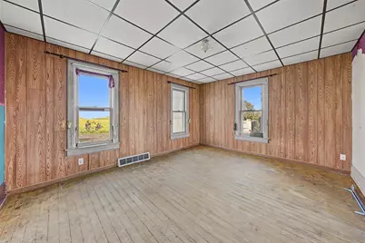 1110 W Broadway St, Viroqua, WI 54665 - Photo 18
