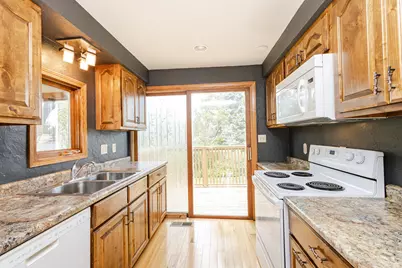 1577  East Gate Dr, Watertown, WI 53094 - Photo 6