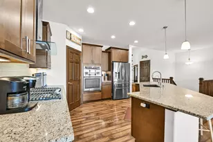 S86W22620 Lake Park Dr, Big Bend, WI 53103 - Photo 16