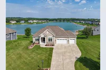 S86W22620  Lake Park Dr, Big Bend, WI 53103 - Photo 2