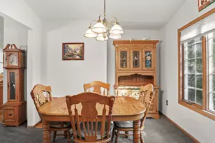 2533 Crosscreek Dr, Sheboygan, WI 53081 - Photo 8