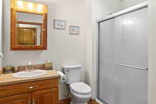 2533 Crosscreek Dr, Sheboygan, WI 53081 - Photo 14