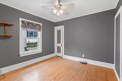 1012  Philippen St, Manitowoc, WI 54220 - Photo 34