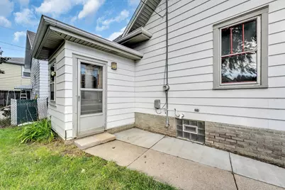 2302  Blake Ave, Racine, WI 53404 - Photo 30