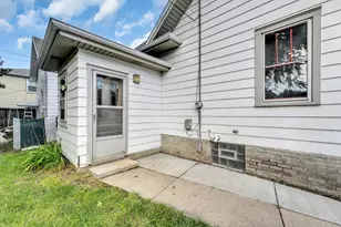 2302 Blake Ave, Racine, WI 53404 - Photo 30