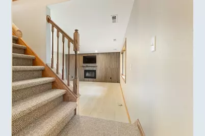 142  Riverside Dr, Racine, WI 53185 - Photo 16