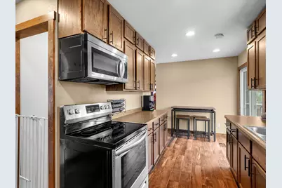 2319  38th St, Two Rivers, WI 54241 - Photo 14