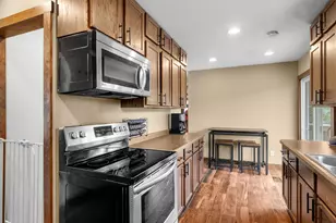 2319 38th St, Two Rivers, WI 54241 - Photo 14