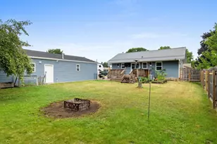 2319 38th St, Two Rivers, WI 54241 - Photo 8