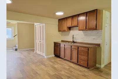 3008 S 51st St, Milwaukee, WI 53219 - Photo 4
