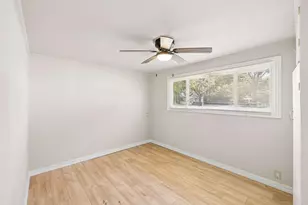 3008 S 51st St, Milwaukee, WI 53219 - Photo 12